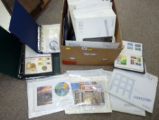 Large quantity of Westminster collector's coins, covers and albums