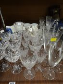 Tray of various Royal Commemorative mugs & drinking glasses