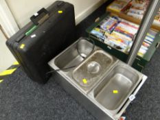 A bain-marie & cased Green Lantern laser display kit E/T