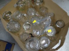 A crate of various vintage pint & half pint glasses
