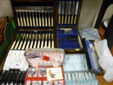 Mixed selection of cased and boxed cutlery