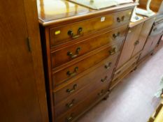 Chest of six graduated drawers