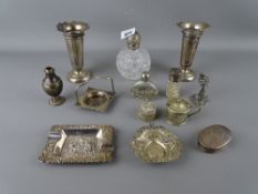 Quantity of small silver and other white metalware