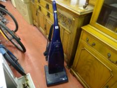 Electrolux Contour 2 upright vacuum cleaner E/T