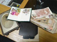 Small parcel of world bank notes & a collection of sepia photographs & a frame