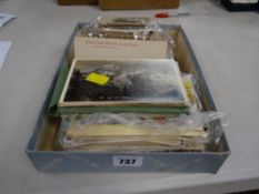 A parcel of vintage postcards & souvenir cards