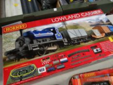 Hornby OO gauge R1163 lowland carrier train set