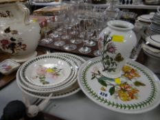 Small parcel of Portmeirion 'Botanic Garden' tableware including raised cake stand, vase etc