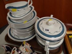 A tray of Simpson's 'Chinastyle' pottery, Conwy patterned dinnerware
