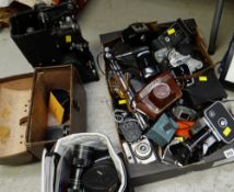 Good collection of vintage cameras & equipment including a light box & a Specto projector