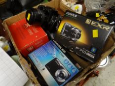 A Canon US500 & camera equipment together with a vintage boxed trident viewer