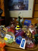 A tray of various Caithness & other paperweights etc