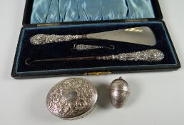 A CONTINENTAL SILVER OVAL BOX, CASED BUTTON-HOOK SET & POSSIBLY SILVER CURIO