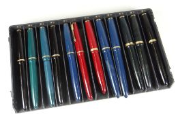 TWELVE MIXED VINTAGE PARKER FOUNTAIN PENS including 6 x Duofold (3 x black, 2 x blue, 1 x red), 3