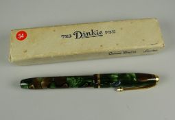 VINTAGE GREEN MARBLED CONWAY STEWART 'DINKIE' (No.550) FOUNTAIN PEN in original box with guarantee &