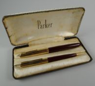 VINTAGE MAROON PARKER 51 FOUNTAIN PEN & PENCIL SET with rolled gold caps in original hard case