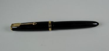 A BOXED VINTAGE BLACK PARKER DUOFOLD FOUNTAIN PEN the nib stamped 14k