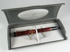 MODERN BOXED MAROON MARBLE PARKER DUOFOLD CENTENNIAL MK I FOUNTAIN PEN the nib stamped 18k