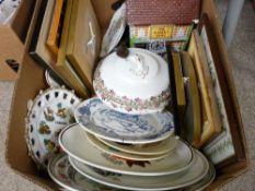 Box of mixed porcelain