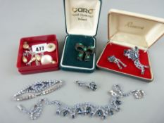 Quantity of costume jewellery