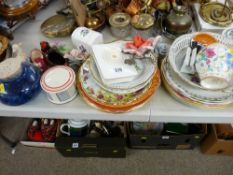 Large parcel of china and glassware