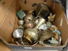 Box of mixed brassware, copperware, porcelain etc