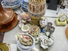 Parcel of decorative porcelain