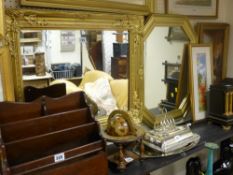 Fine gilt framed bevelled wall mirror and another oval