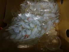 Box of mixed glassware