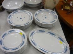 Parcel of 'Jumenau' German Democratic Republic dinnerware