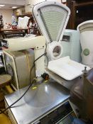 Asco Ltd vintage set of weighing scales along with a Salter 2000 electronic weighing machine E/T