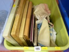 Quantity of vintage boxed and other table linen