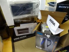 Boxed mini oven by Delta and an Asda silver kettle E/T