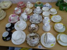 Collection of cabinet cups and saucers by Shelley, Aynsley, Worcester, Royal Crown Derby etc