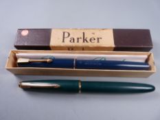 Vintage green Parker Slimfold fountain pen with 14ct gold open nib and gold plated trim (