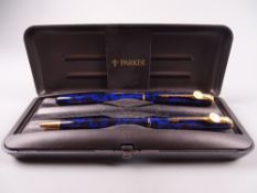 Modern blue mottled Parker Sonnet fountain pen and pencil set, boxed