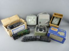 MODEL RAILWAY - Hornby Dublo 2235 West Country 4-6-2 'Barnstaple' (locomotive only) with Meccano