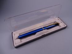 Modern (2001 - 2004) Tranquil blue Parker Inflection fountain pen with gold plated trim and