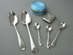 A CIRCULAR SILVER & BLUE ENAMEL COMPACT with hinged lid, a small parcel of mixed spoons (five), 1.