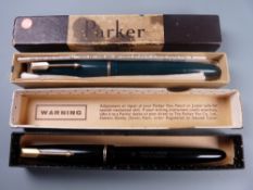 Vintage green Parker Duofold Junior fountain pen with original 14ct gold nib and gold plated trim,