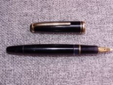 Vintage black Montblanc fountain pen