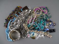 Quantity of costume and similar jewellery