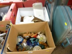 Two small boxes of mixed porcelain, glassware, cabinet items etc