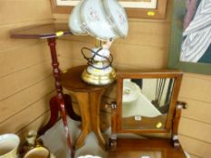 Parcel of treen including dressing table mirror, wine table, table lamp etc