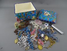 Interesting porcelain lidded box with miscellaneous costume jewellery contents etc