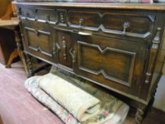 Two drawer, two door railback sideboard