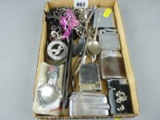 Collection of vintage typewriters with a quantity of costume jewellery, cut throat razor,