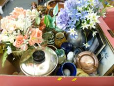 Box of mixed household goods