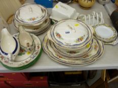 Mixed quantity of floral decorated dinner and teaware