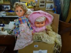 Boxed quantity of collectable dolls